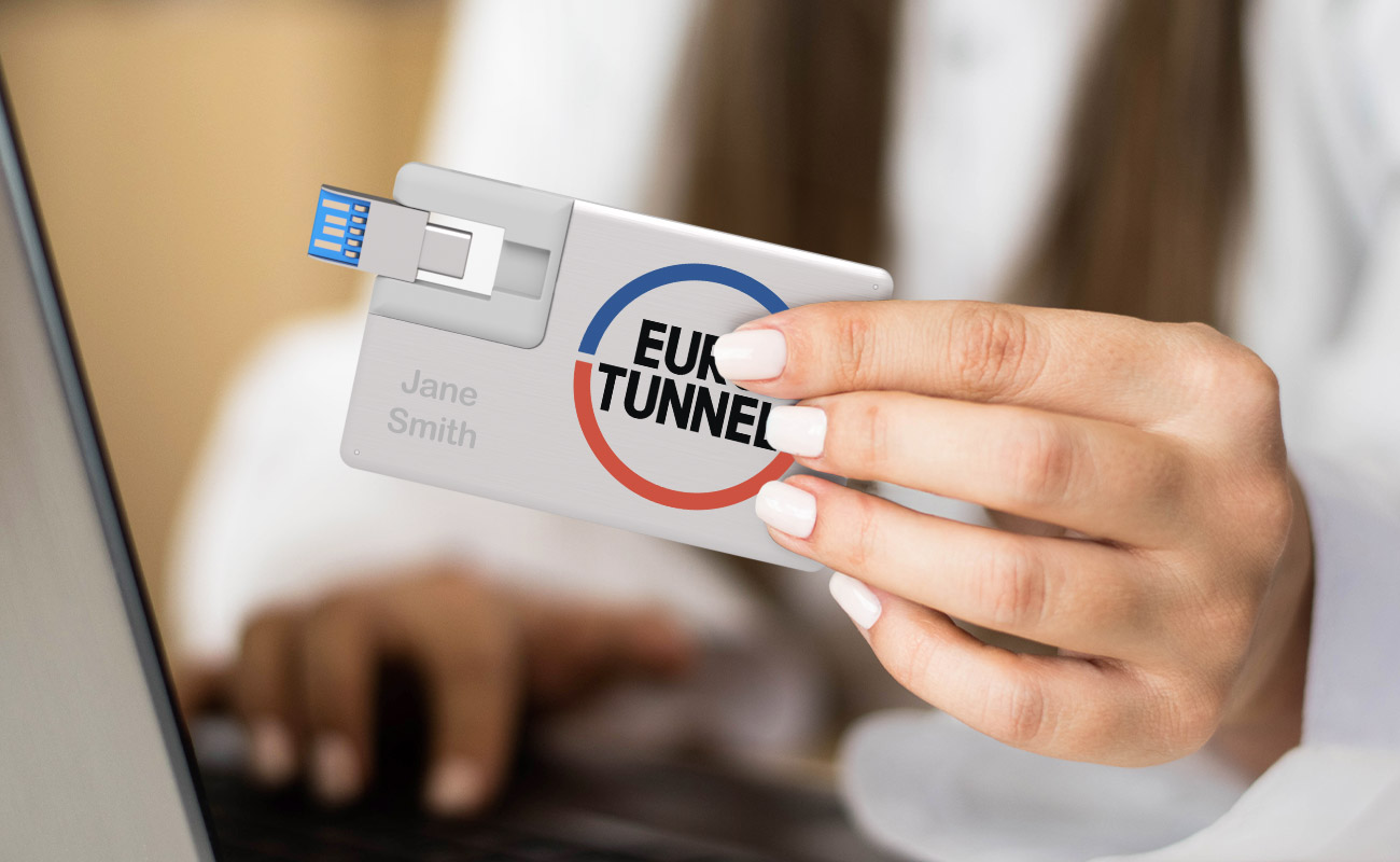 Alloy Duo - Cartão USB Personalizados gallery thumbnail