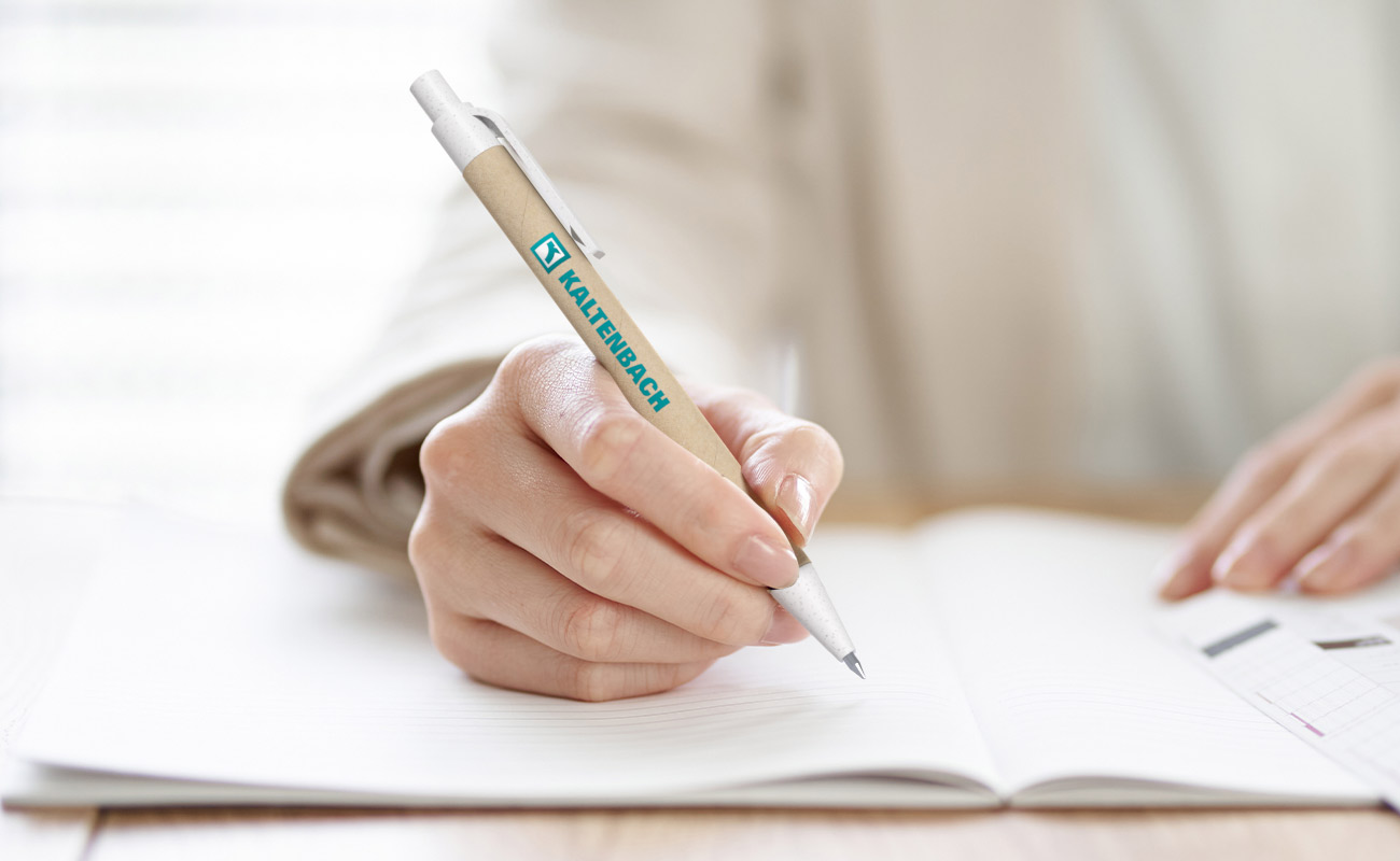 Ditto - Canetas cartão reciclado personalizadas gallery thumbnail