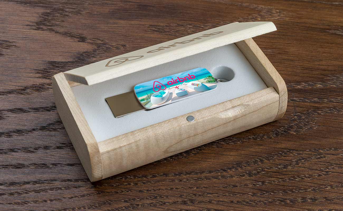 Orbit - Pen Drives USB-C Personalizados gallery thumbnail