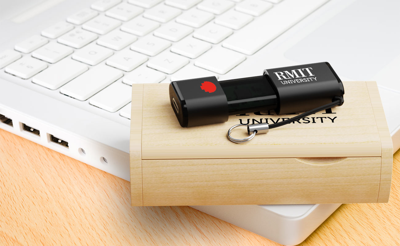 Shift - Pen USB-C Personalizada gallery thumbnail