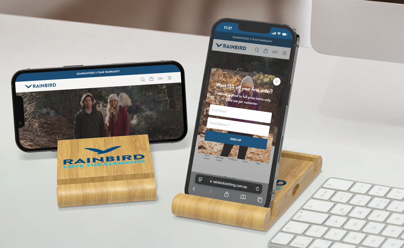 Terra - Carregadores Por Indução Personalizados Lisboa gallery thumbnail