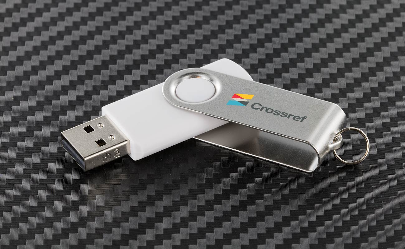 Twister - Pen Drive Personalizado gallery thumbnail