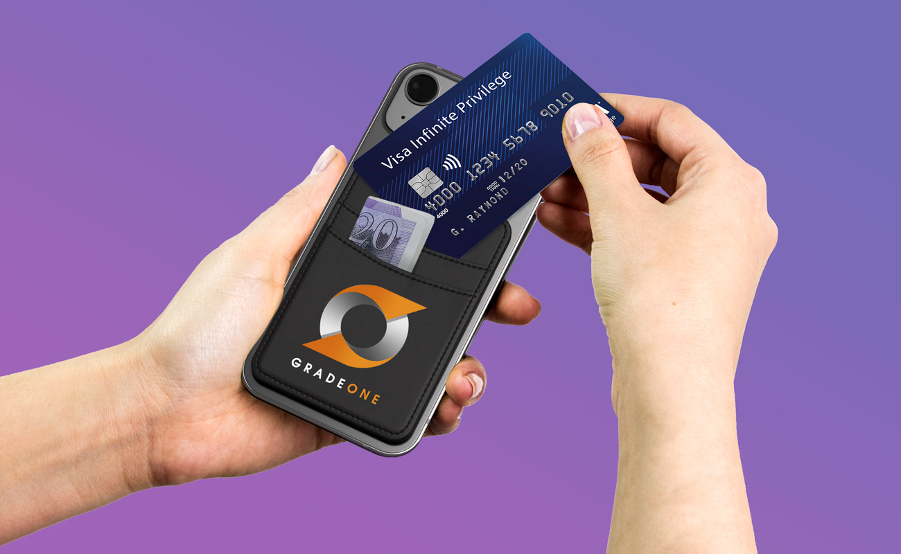 Vault - Porta Cartões Promocionais gallery thumbnail