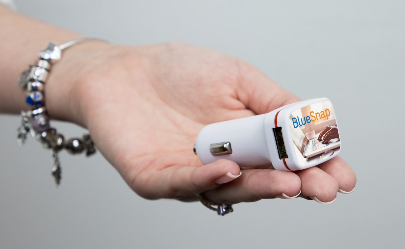 Vista - Carregadores USB para Automóvel Personalizados gallery thumbnail