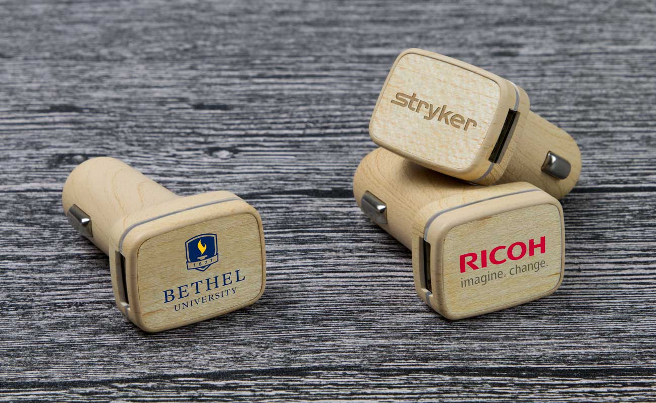 Woodie - Carregadores USB para Autom&oacute;vel Personalizados